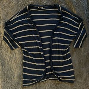 Women’s light cocoon sweater